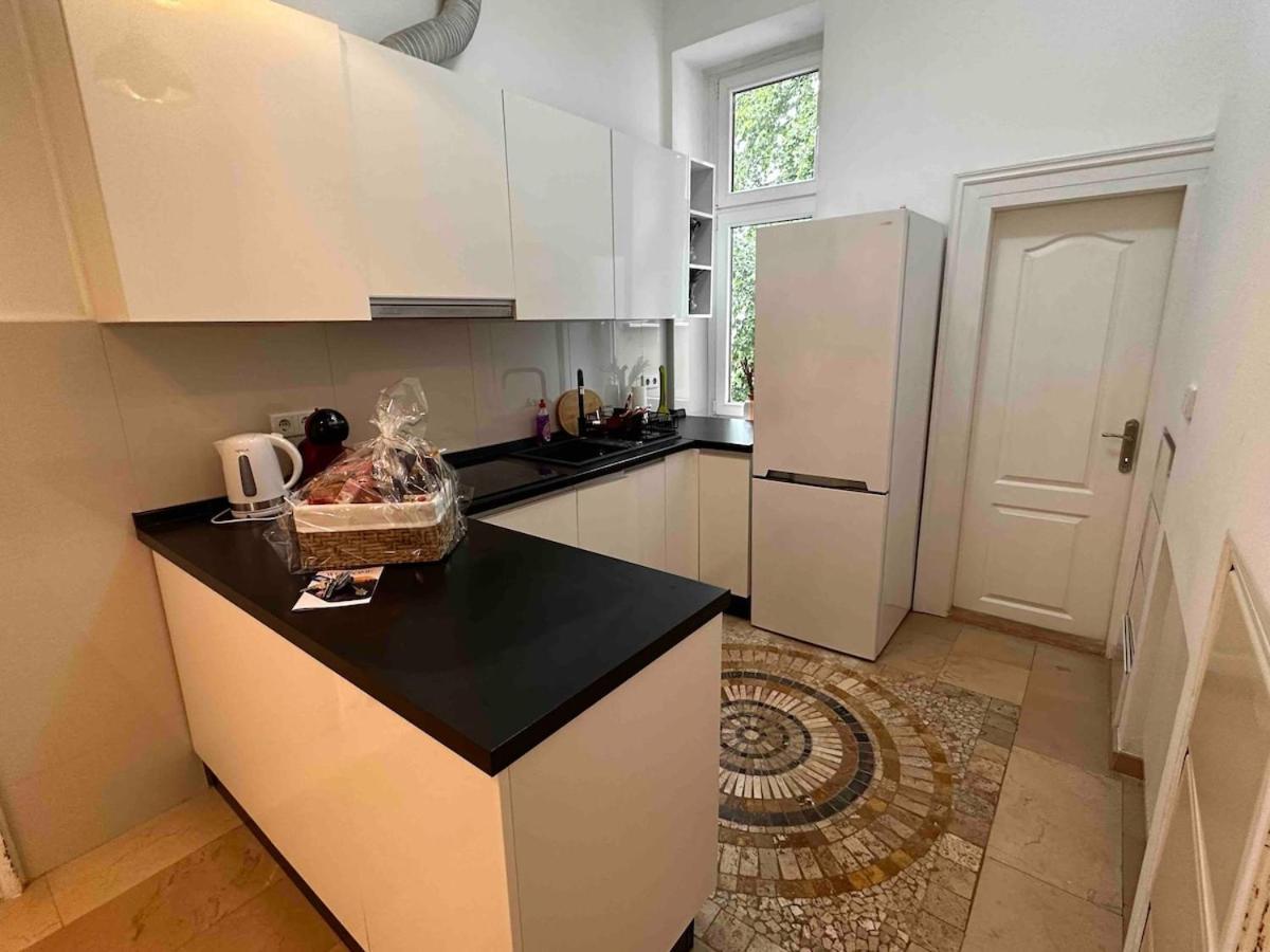 Historic In Center Apartment Sarajevo